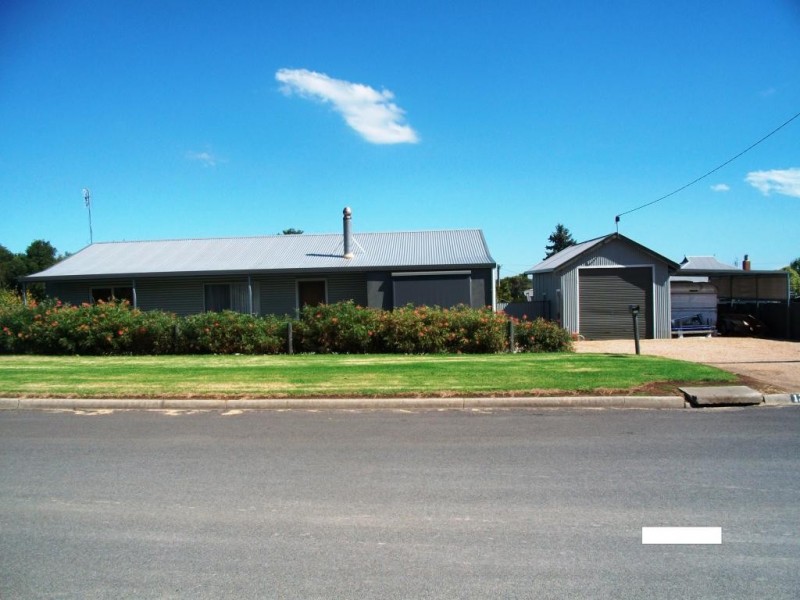 12 WILSON STREET, Orbost VIC 3888