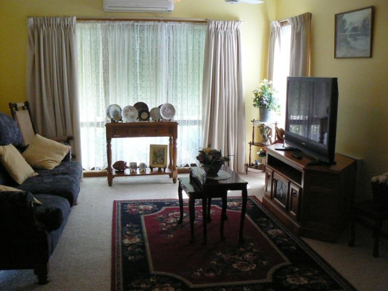 186 NICHOLSON STREET, Orbost VIC 3888