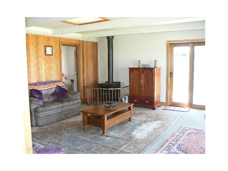 164 LAKE ROAD, Orbost VIC 3888