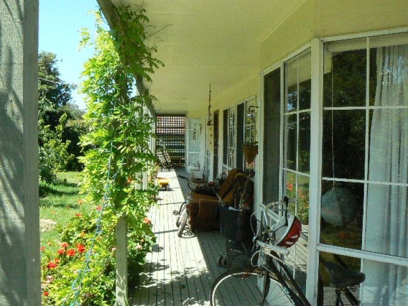 16 FARMERS LANE, Orbost VIC 3888