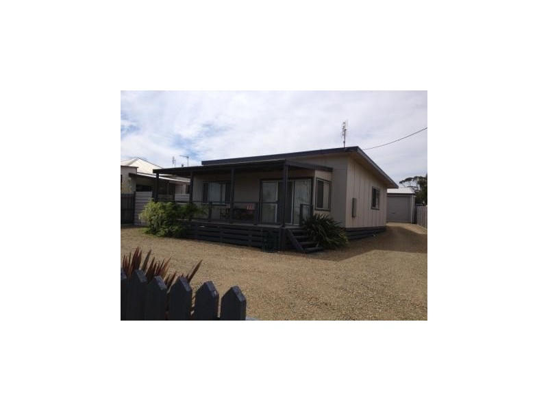 2 Willis Avenue, Marlo VIC 3888