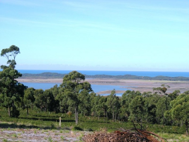 200 LAKE ROAD, Orbost VIC 3888
