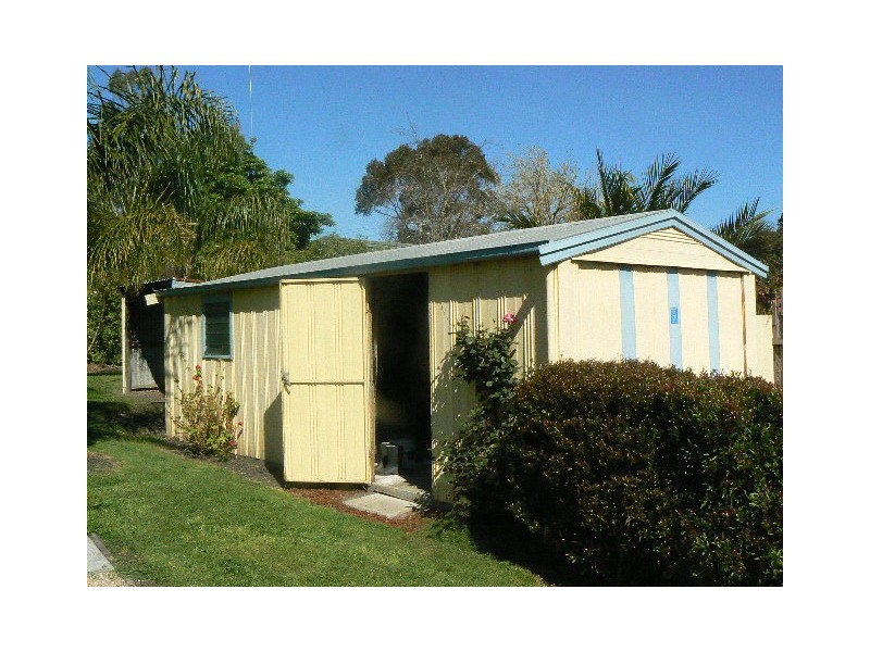 6 NICHOLSON STREET, Orbost VIC 3888