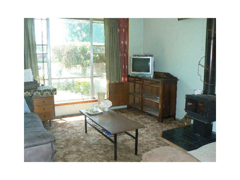 64 WOLSELEY STREET, Orbost VIC 3888