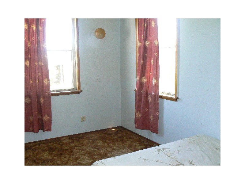 64 WOLSELEY STREET, Orbost VIC 3888