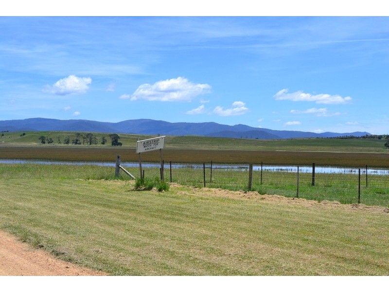 4 MacFarlane, Benambra VIC 3900