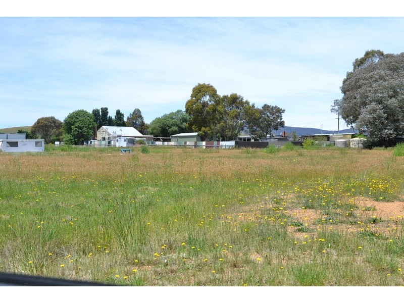 64 Lake Omeo Parade, Benambra VIC 3900