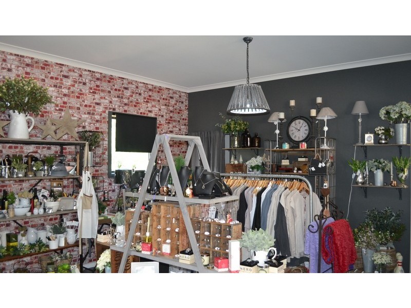 190 Day Avenue, Omeo VIC 3898