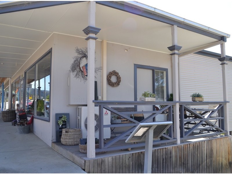 190 Day Avenue, Omeo VIC 3898