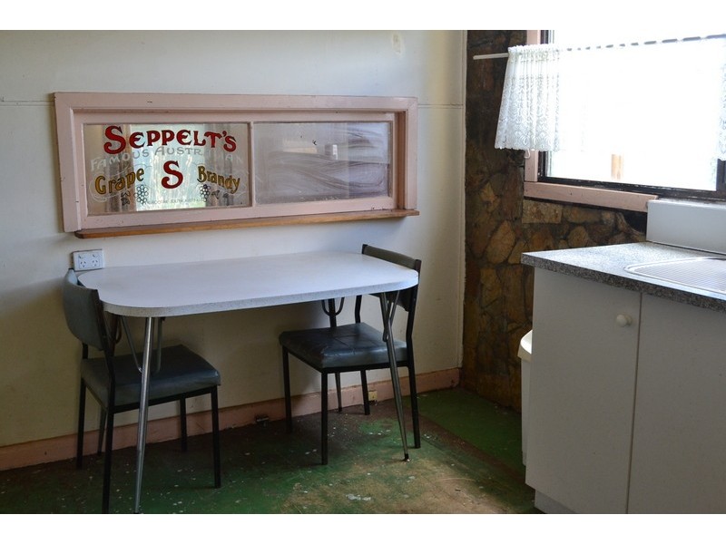 203 Day Avenue, Omeo VIC 3898