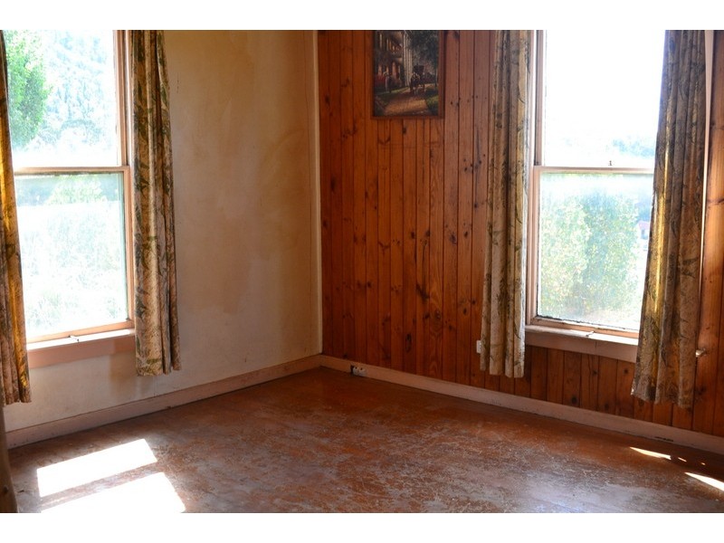 203 Day Avenue, Omeo VIC 3898