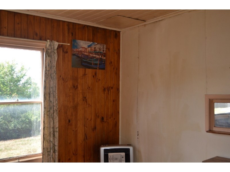 203 Day Avenue, Omeo VIC 3898