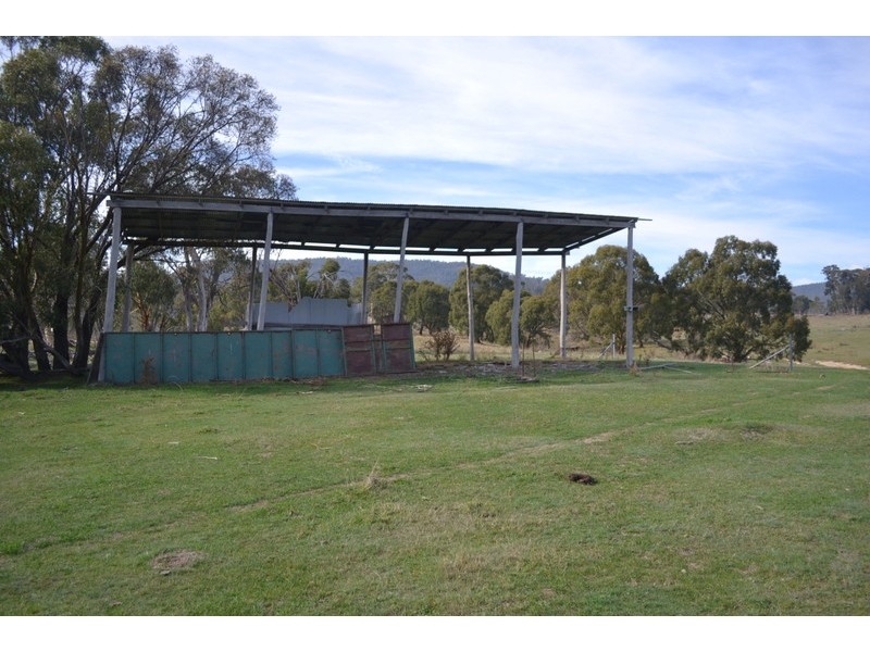 718 McKinnons Road, Benambra VIC 3900