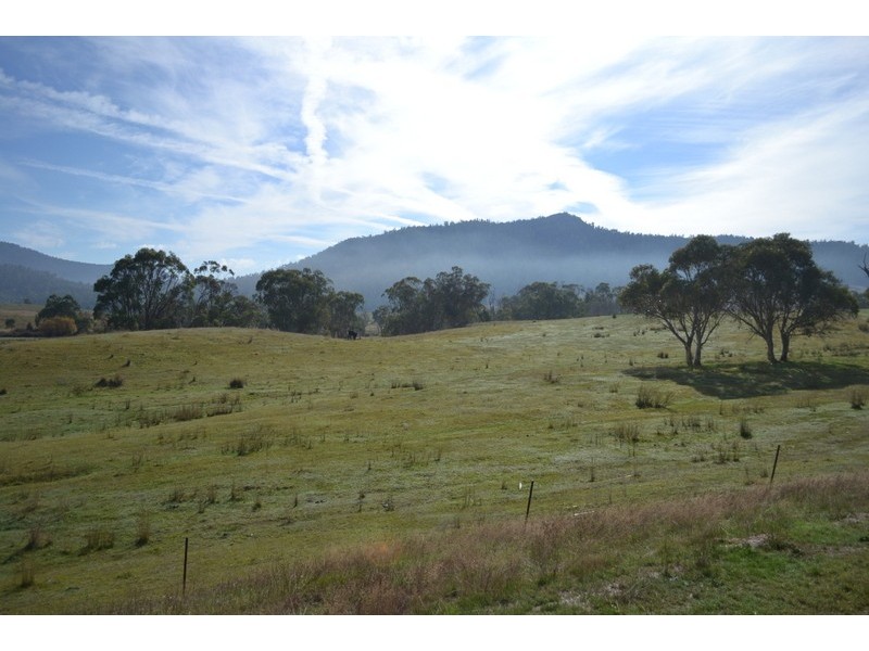 718 McKinnons Road, Benambra VIC 3900