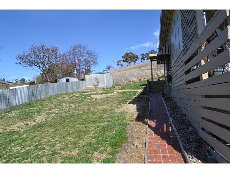 9 Camp Street, Omeo VIC 3898