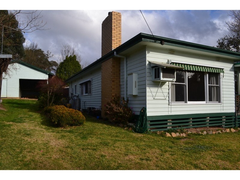 5064 Great Alpine Road, Ensay VIC 3895