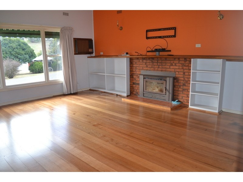 5064 Great Alpine Road, Ensay VIC 3895