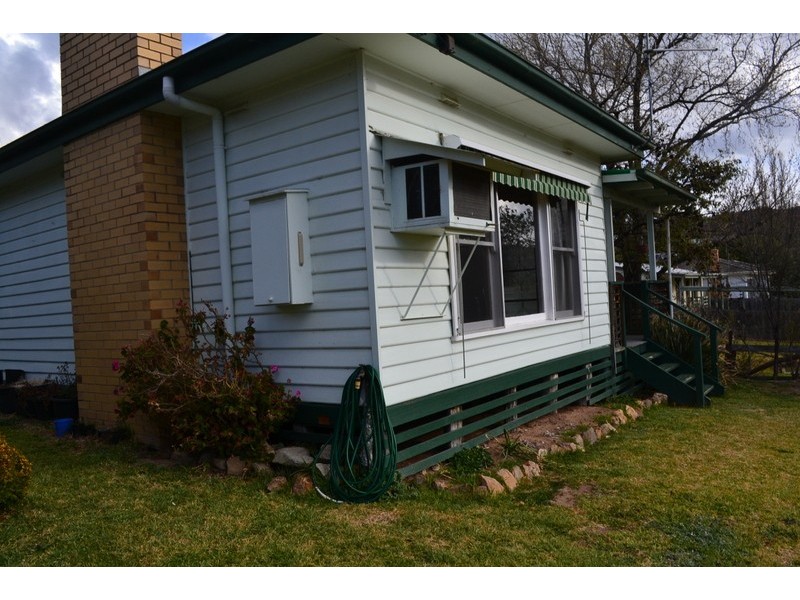 5064 Great Alpine Road, Ensay VIC 3895