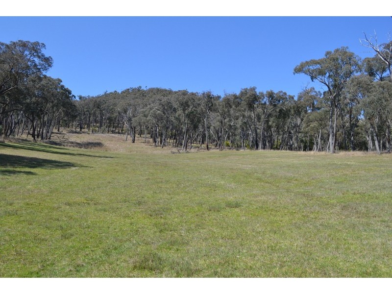 169 Porphery Hill Track, Benambra VIC 3900