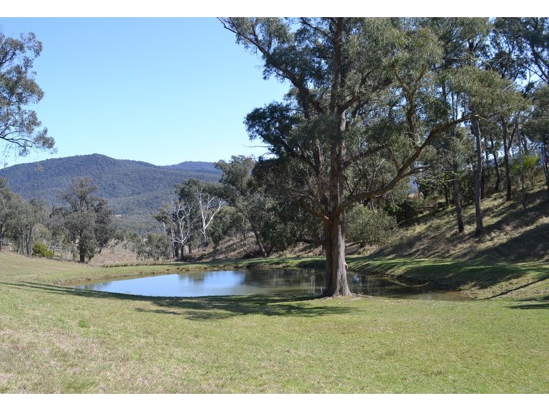 169 Porphery Hill Track, Benambra VIC 3900