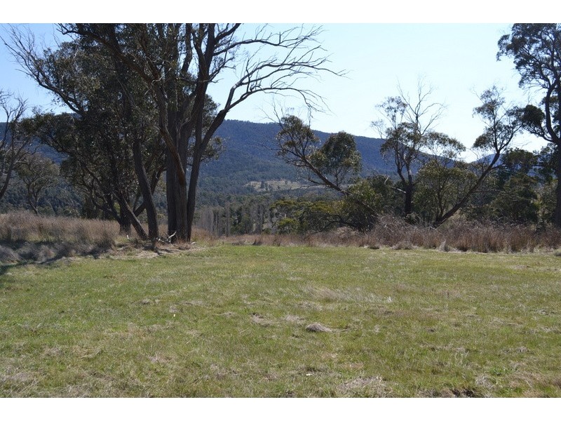 169 Porphery Hill Track, Benambra VIC 3900