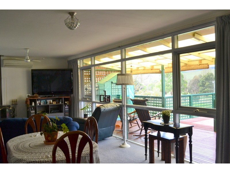 15 Stanley Drive, Omeo VIC 3898