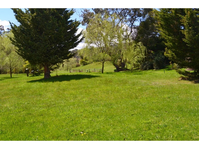 7 Tablelands Road, Benambra VIC 3900