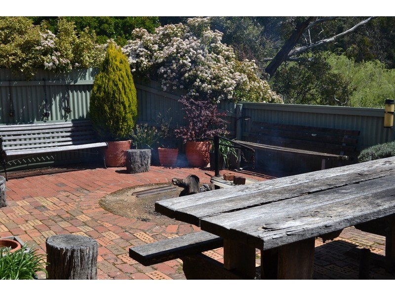 7 Tablelands Road, Benambra VIC 3900