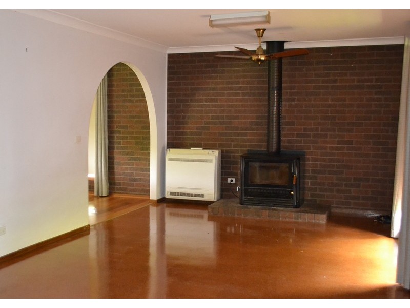 92 Day Avenue, Omeo VIC 3898