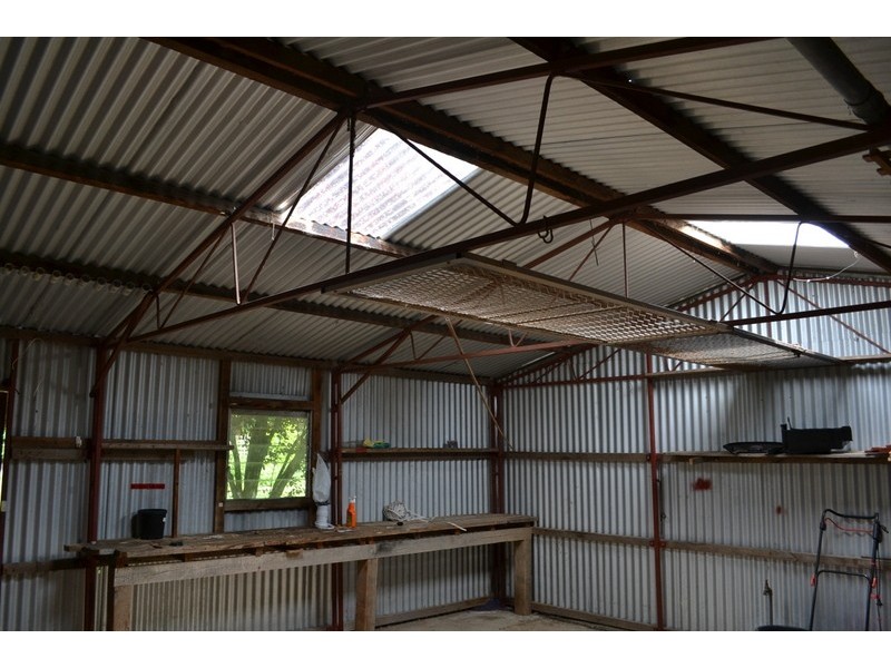 92 Day Avenue, Omeo VIC 3898