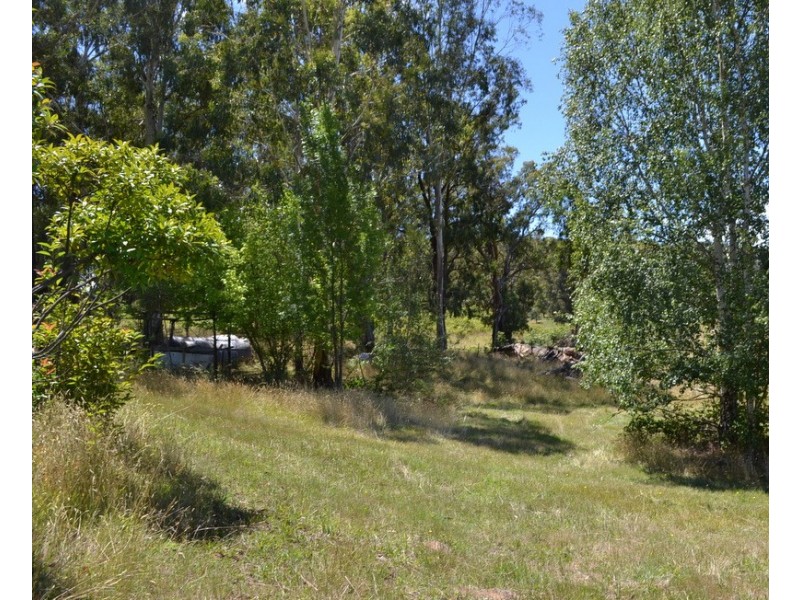13 Snowys Track, Benambra VIC 3900