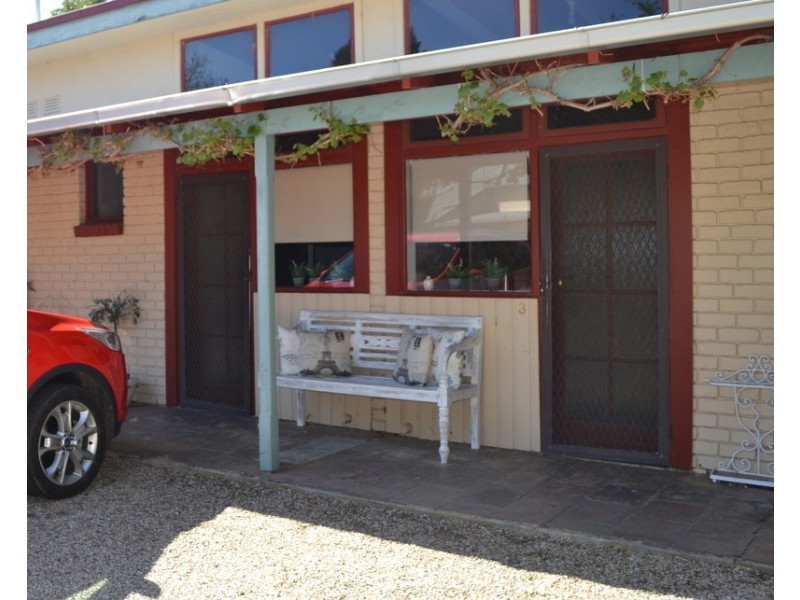 159 Day Avenue, Omeo VIC 3898