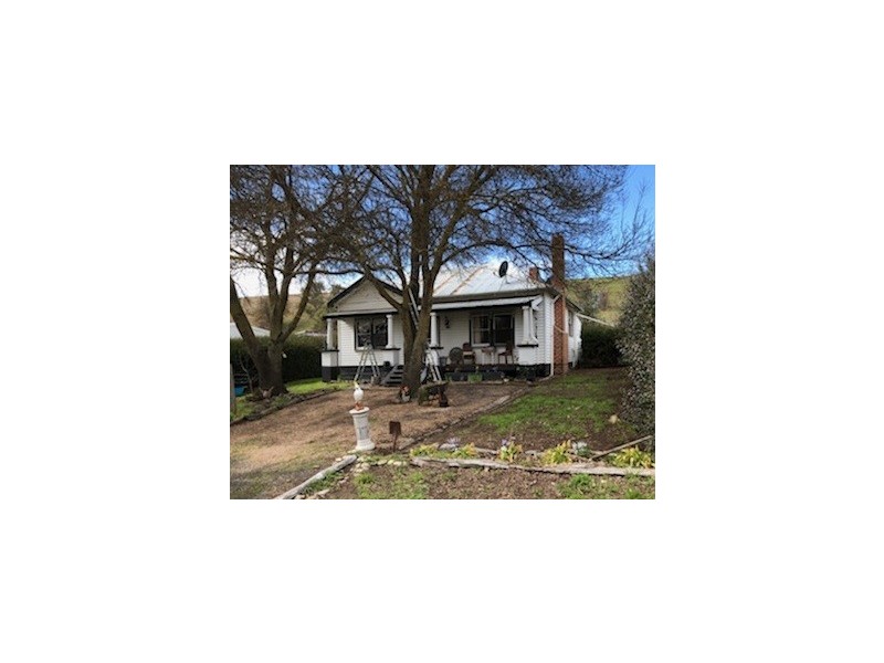 76 Gibbo Street, Benambra VIC 3900
