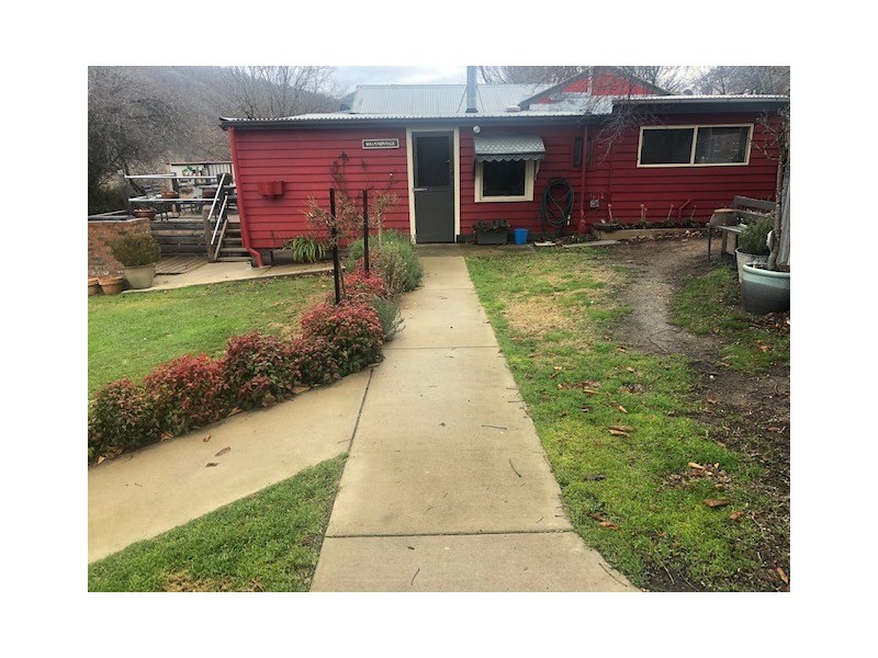 20 Mitta St, Omeo VIC 3898