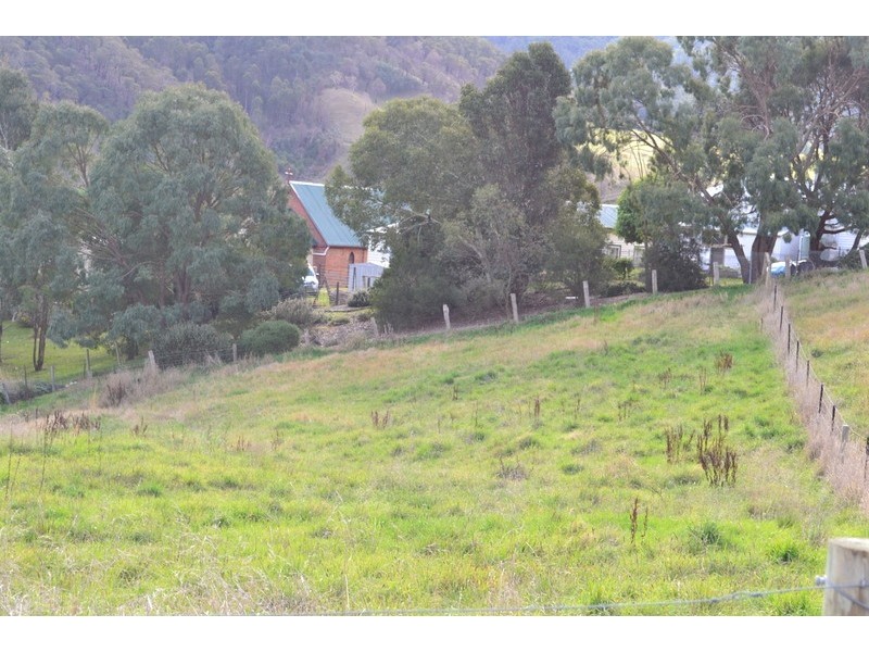 12 Cooper Street, Omeo VIC 3898