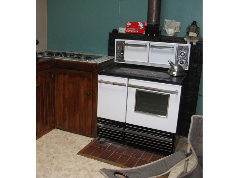 6986 Great Alpine Road, Swifts Creek VIC 3896