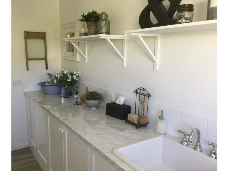 69 Park Street, Omeo VIC 3898