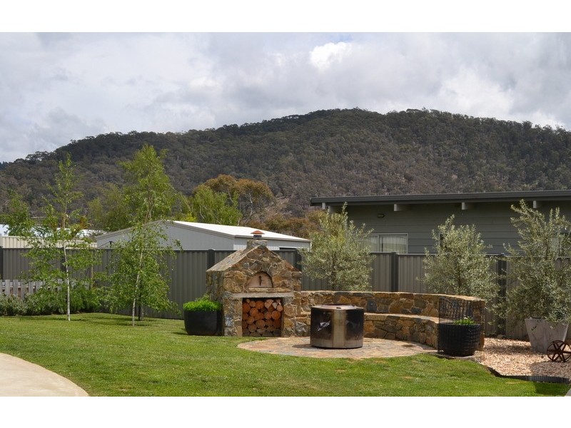 69 Park Street, Omeo VIC 3898