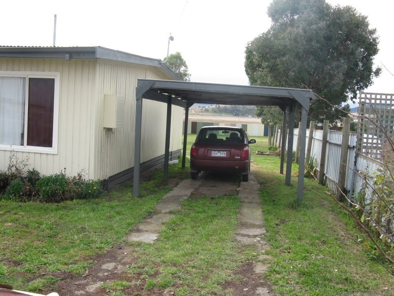 21 Foster Street, Benambra VIC 3900