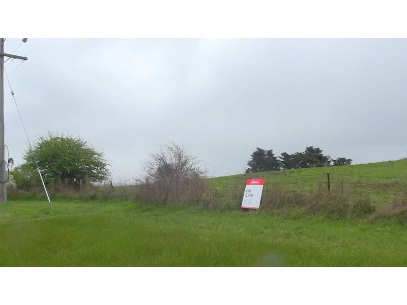61 MacFarlane Street, Benambra VIC 3900