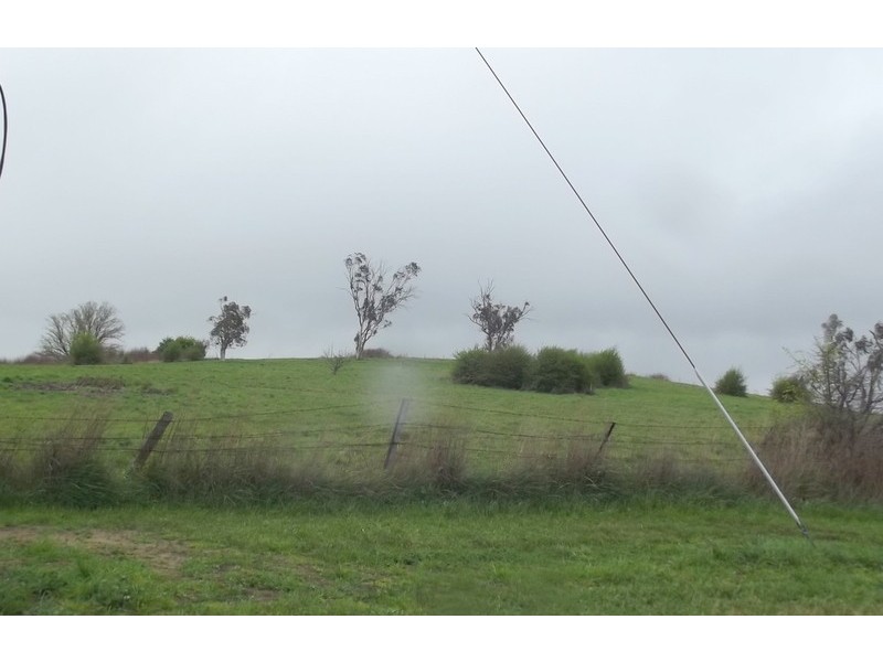 61 MacFarlane Street, Benambra VIC 3900