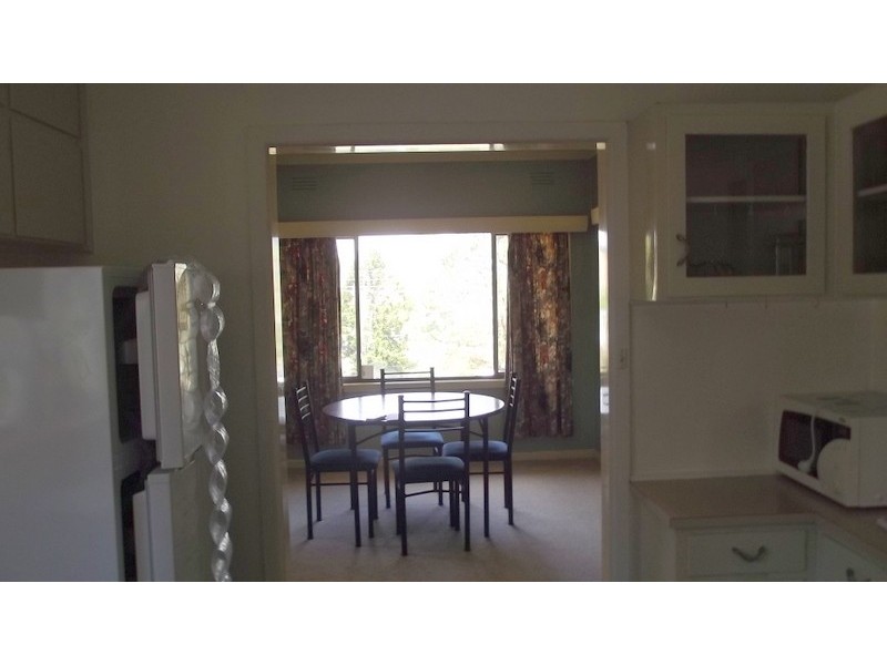 112 Day Avenue, Omeo VIC 3898