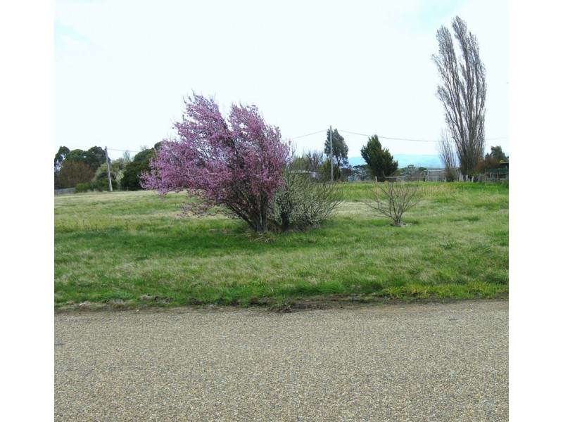 5-9  Young Street, Benambra VIC 3900