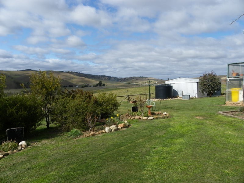 312 Omeo Valley Road, Omeo VIC 3898