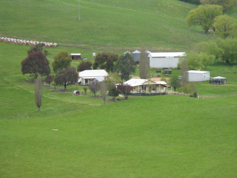 245 Tolands Road Cobungra, Omeo VIC 3898