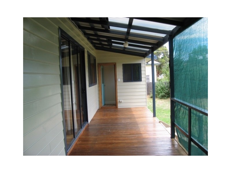 96 Day Avenue, Omeo VIC 3898