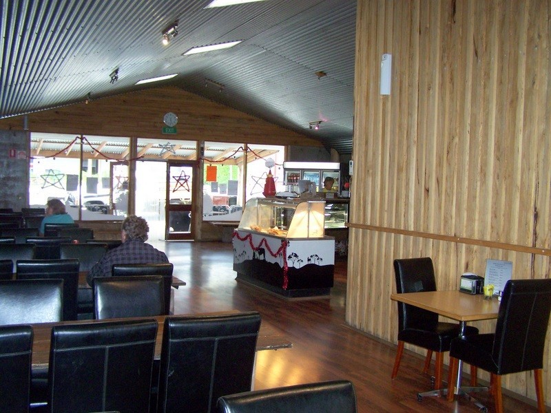 196 Day Avenue, Omeo VIC 3898