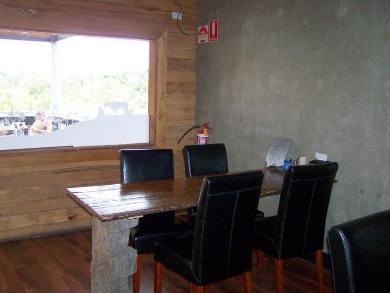 196 Day Avenue, Omeo VIC 3898