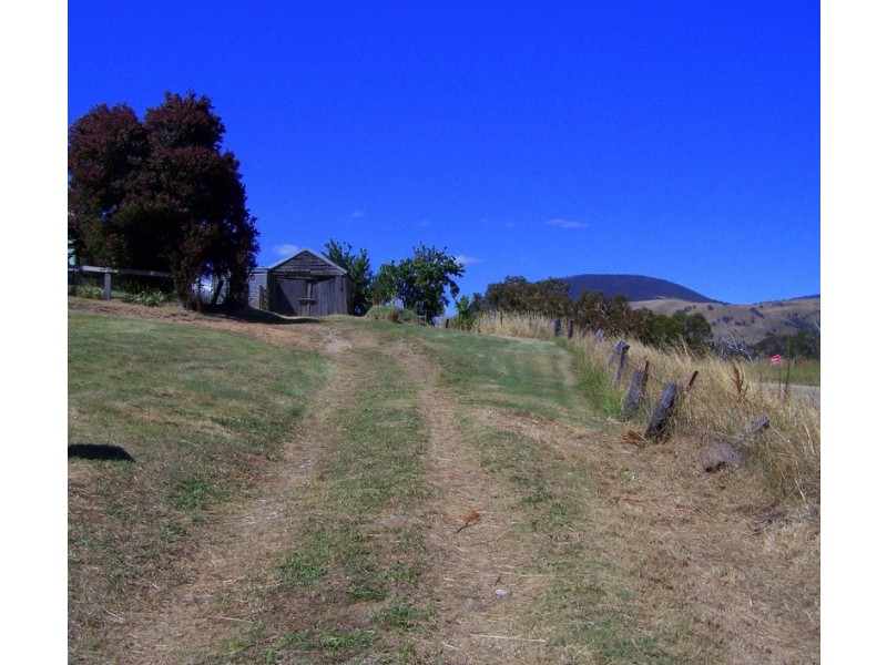 21 Crisp Street, Omeo VIC 3898