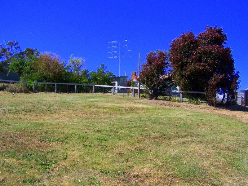 21 Crisp Street, Omeo VIC 3898